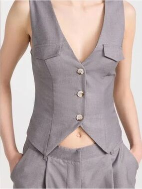 Lioness Gray Vest & Trousers Set